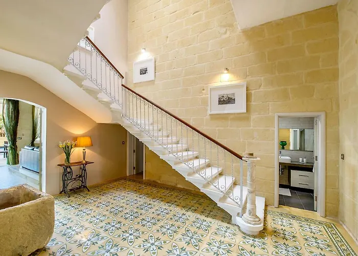 Kampnar カントリーハウス *