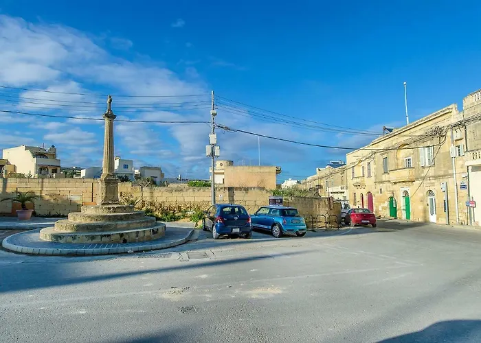 Kampnar カントリーハウス Kerċem